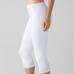 Lulu lemon a new tight cropped leggings